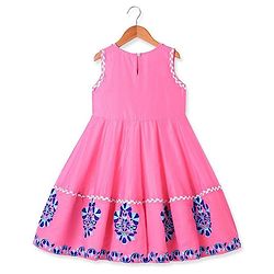 Pine Kids  Woven Sleeveless Kurti & Churidar with Dupatta Set Floral Embroidery - Dark Pink