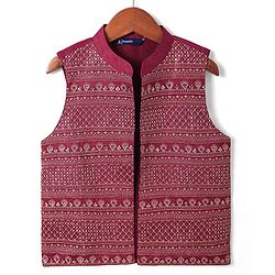 Pine Kids Woven Full Sleeves Floral Printed Kurta Pyjama Set with Emboroidered Nehru Jacket - Maroon