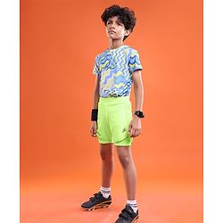 Pine Active Knit Knee Length Skin Friendly Active Stretch  Solid Shorts with Tights - Neon Green