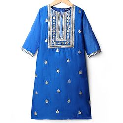 Pine Kids Woven Three Fourth Sleeves Kurti Chudidar Set With Floral Embroidery & Dupatta - Blue