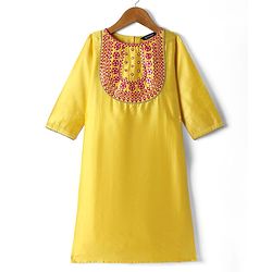 Pine Kids Woven Three Fourth Sleeves Kurta Salwar Set With Embroidery Detailing & Dupatta - Mustard