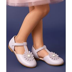 Pine Kids Velcro Closure Solid Coloured Ballerina With Floral Applique - Purple