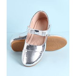 Pine Kids Ballerina with Velcro Closure - Golden