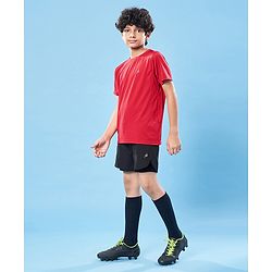 Pine Active Knit Half Sleeves High Stretch Skin Friendly Cut & Sew Solid Color T-Shirt - Red