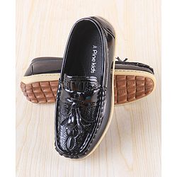 Pine Kids Textured Slip On Loafers - Black