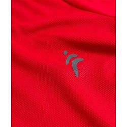 Pine Active Solid Half Sleeve Solid Colour T-Shirt - Red