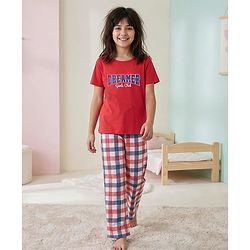 Pine Kids Cotton Knit Half Sleeves Capri Night Suit With Text Print - Red