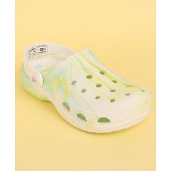 Pine Kids Back Strap Closure Printed Clogs - Light Green (Color Blast May Vary)