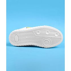 Pine Kids Lace Ups Casual Shoes With Smile Print - White