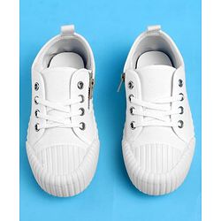 Pine Kids Lace Ups Casual Shoes With Smile Print - White