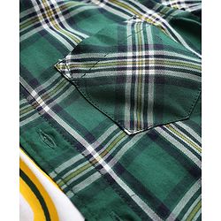 Pine Kids Cotton Woven Full Sleeves Checkered Shirt With T-Shirt - Green