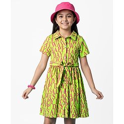 Pine Kids 100% Cotton Half Sleeves Text Printed Shirt Dress With Collar Neck & Belt - Green