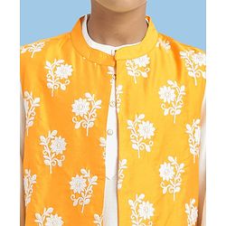 Pine Kids Cotton Woven Full Sleeves Kurta Pajama Set With Floral Embroidered Jacket - White
