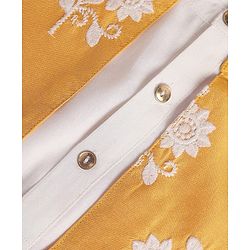Pine Kids Cotton Woven Full Sleeves Kurta Pajama Set With Floral Embroidered Jacket - White