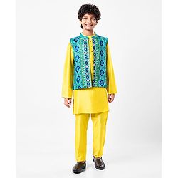 Pine Kids Woven Mandarin Collar Full Sleeves Kurta Pyjama Set With Floral Print Jacket - Yellow