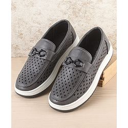 Pine Kids Solid Coloured Formal & Party Wear Shoes - Black