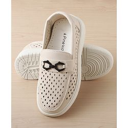 Pine Kids Solid Coloured Formal & Party Wear Shoes - Beige