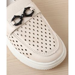 Pine Kids Solid Coloured Formal & Party Wear Shoes - Beige
