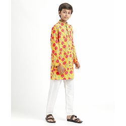 Pine Kids Cotton Woven Mandarin Collar Full Sleeves Kurta Pajama Set With Floral Print - Mustard