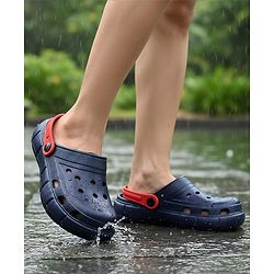 Pine Kids Solid Color Back Strap Closure Clogs - Navy Blue
