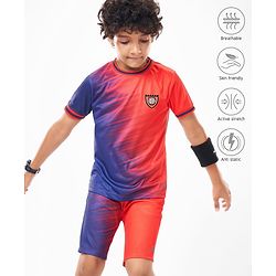 Pine Active Knit Half Sleeves Printed T-Shirt & Shorts Set - Red