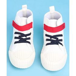 Pine Kids Solid Casual Shoes with Velcro Closure - White