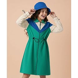 Pine Kids Cotton Knit Full Sleeves Winter Frocks With Cut & Sew Design - Green