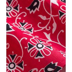 Pine Kids Cotton Woven Full Sleeves Kurta With Floral Print - Red