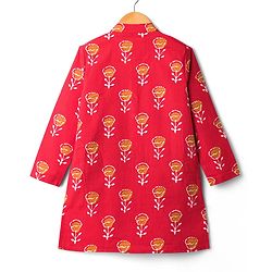 Pine Kids Cotton Woven Full Sleeves Kurta With Floral Print - Red