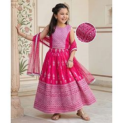 Pine Kids Woven Sleeveless Smoke Detailing Embroidered Choli & Lahenga Set With Dupatta - Pink