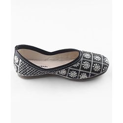 Pine Kids Slip On Mojaris  with Embroidery - Black & Gold