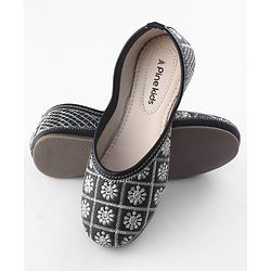 Pine Kids Slip On Mojaris  with Embroidery - Black & Gold