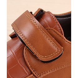 Pine Kids Velcro Closure Solid Oxfords - Brown