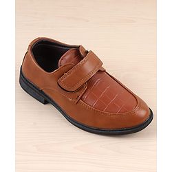 Pine Kids Velcro Closure Solid Oxfords - Brown