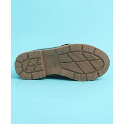Pine Kids Slip On Closed Toe Ballerina with Bow Applique - Black