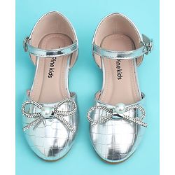 Pine Kids Buckle Closure Closed Toe Ballerina with Bow Applique - Silver