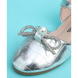 Pine Kids Buckle Closure Closed Toe Ballerina with Bow Applique - Silver