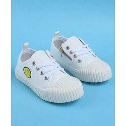 Pine Kids Lace Up Casual Shoes With Smiley Print - White