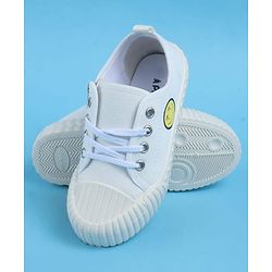 Pine Kids Lace Up Casual Shoes With Smiley Print - White