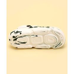 Pine Kids Back Strap Closure Abstract Printed Clogs - White & Green ( Print May Vary )