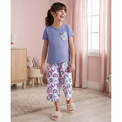 Pine Kids Cotton Knit Half Sleeves Capri Night Suit With Heart Print - Lavender