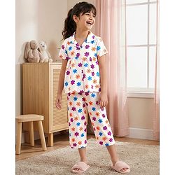 Pine Kids Cotton Knit Half Sleeves T-Shirt & Capri Night Suit With Floral Print - White