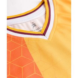 Pine Active Knit Sleeveless Printed T-Shirt & Shorts Set - Yellow