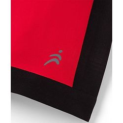 Pine Active Woven Knee Length Shorts With Cut & Sew Design - Red