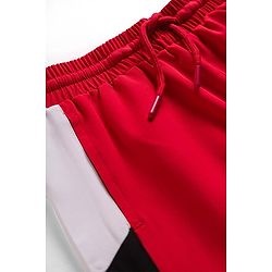 Pine Active Woven Knee Length Shorts With Cut & Sew Design - Red