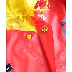 Pine Kids Marvel Full Sleeves Raincoat With Avengers Graphic - Red