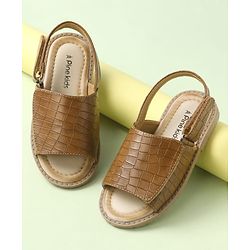 Pine Kids Velcro Closure Textured Mojaris - Brown