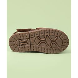 Pine Kids Velcro Closure Textured Mojaris - Brown