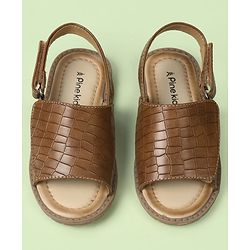 Pine Kids Velcro Closure Textured Mojaris - Brown