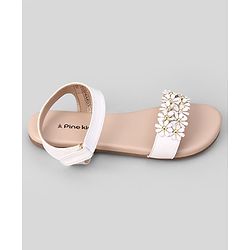 Pine Kids Velcro Closure Sandals With Floral Detailing - White